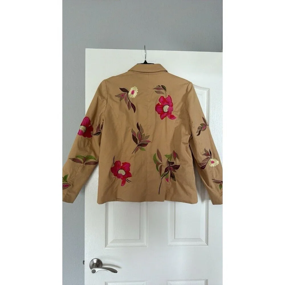 Susan Graves Long Sleeve Tan Floral Embroidered Lined Blazer Jacket Medium - Picture 7 of 7